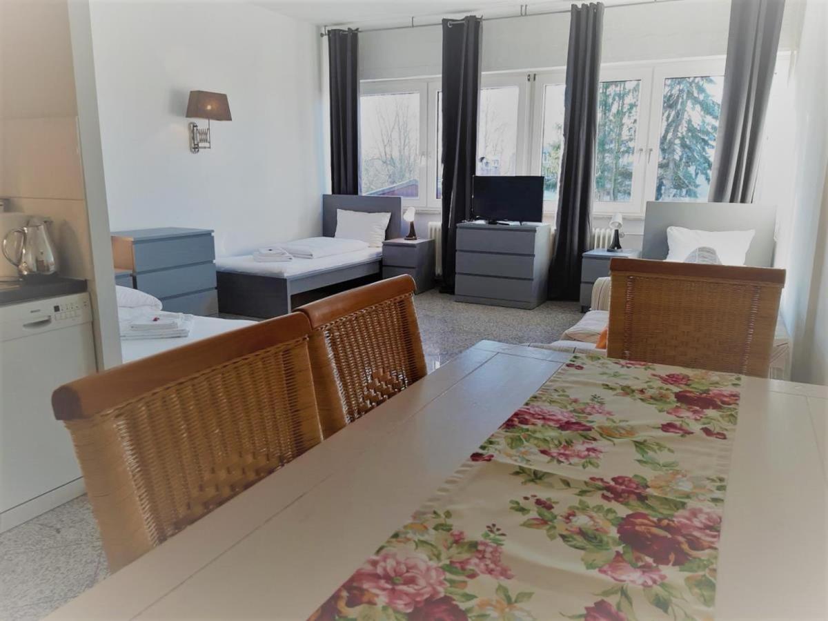 Mehrbett-Apartment 2 Citynah, Einfache Ausstattung Гамбург Экстерьер фото